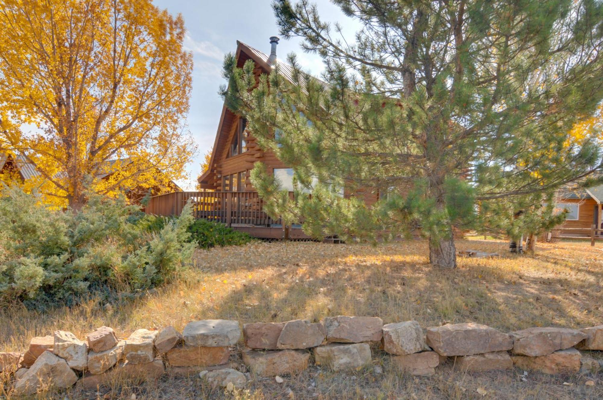 Rustic Village Lake Cabin Escape With Deck And Grill! Pagosa Springs Buitenkant foto